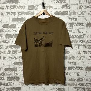 VIntage Comedy Shirt Protect Your Nuts Squirrel Shirt Large